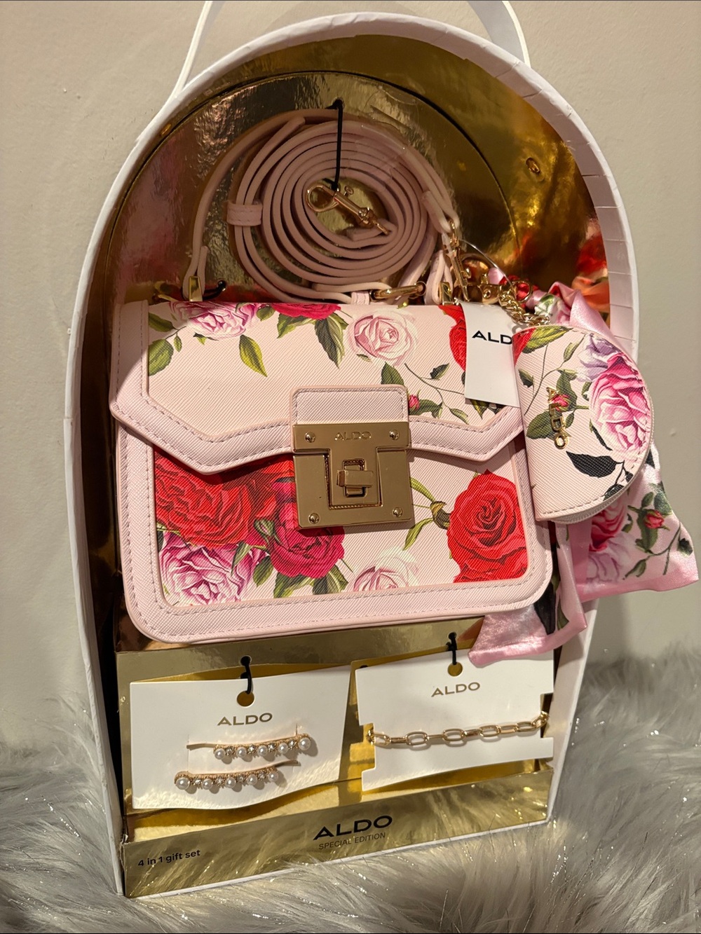 BNWT ALDO Pink Floral Crossbody Bag Gift Box Set Including Coin Purse and Scarf